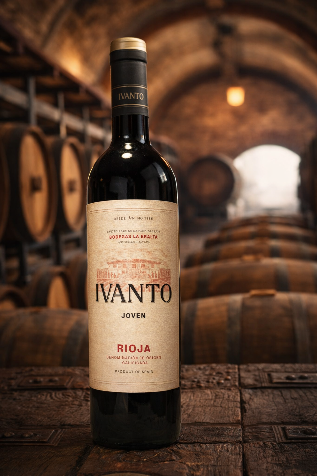 Botella de vino tinto IVANTO JOVEN presentada en bodega, distribuida por Last Mile Distribution Paraguay
